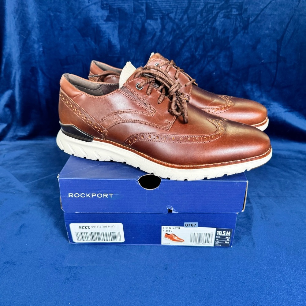 Rockport Total Motion Sport Wingtip Mens Brown Oxfords Shoes Size 10.5 0767